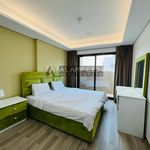 Rent 1 bedroom apartment of 725 m² in Dubai