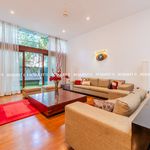 Rent 4 bedroom house of 1486 m² in Colombo