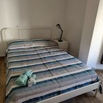 Rent a room of 66 m² in Almería