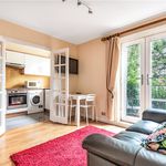 Rent 2 bedroom flat in Mirfield