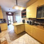 Rent 3 bedroom apartment of 130 m² in Napoli