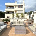 Rent 4 bedroom apartment of 255 m² in Palma de Mallorca