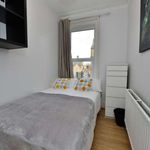 Rent a room of 60 m² in London