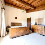 Affitto 5 camera casa di 201 m² in Prato
