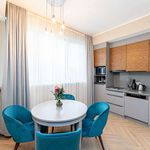 Rent 1 bedroom apartment of 58 m² in Berlin