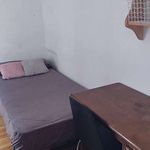 Rent a room of 200 m² in Madrid