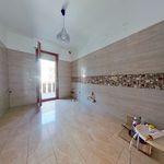 Rent 3 bedroom apartment of 110 m² in rome
