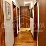 Rent 3 bedroom apartment of 205 m² in União das Freguesias de Lordelo do Ouro e Massarelos