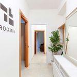 Rent a room of 139 m² in Milano