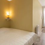 Rent 6 bedroom apartment of 105 m² in Lyon