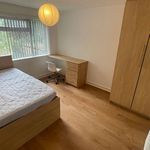 Rent 7 bedroom apartment in Manchester