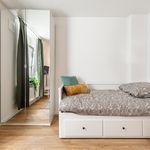 Rent 1 bedroom apartment of 35 m² in Köln