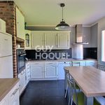 Rent 7 bedroom house of 142 m² in Rambouillet