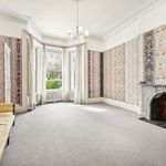 Rent 3 bedroom flat of 173 m² in London