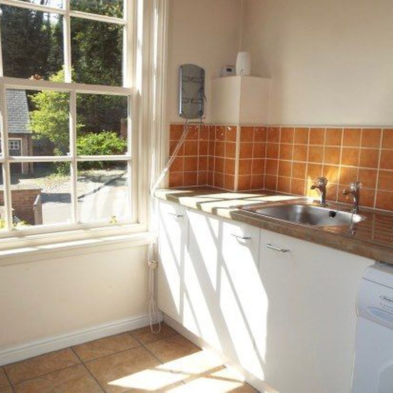 Town house to rent in Highgate, Durham DH1