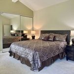 Rent 3 bedroom apartment of 205 m² in Palm Desert