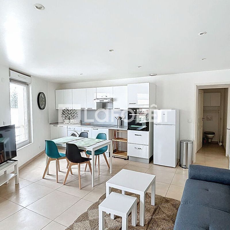 Location appartement 2 pièces 42 m² Marseille 9 (13009) marseille 8eme