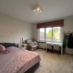 Rent 3 bedroom apartment of 350 m² in Etterbeek