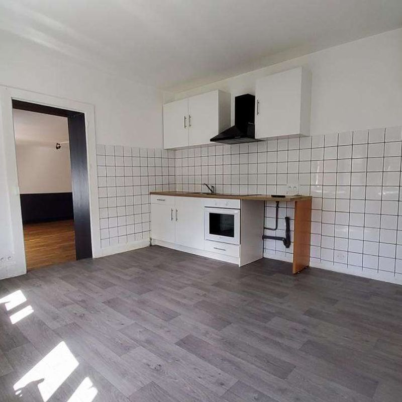 Location appartement 5 pièces 132 m² Revin (08500) Laifour