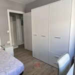 Alquilo 4 dormitorio apartamento de 110 m² en Almería