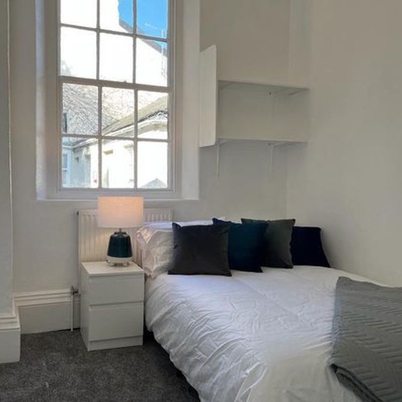 Room to rent in Boutport Street, Barnstaple EX31