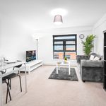 Rent 2 bedroom apartment of 1000 m² in Birmingham