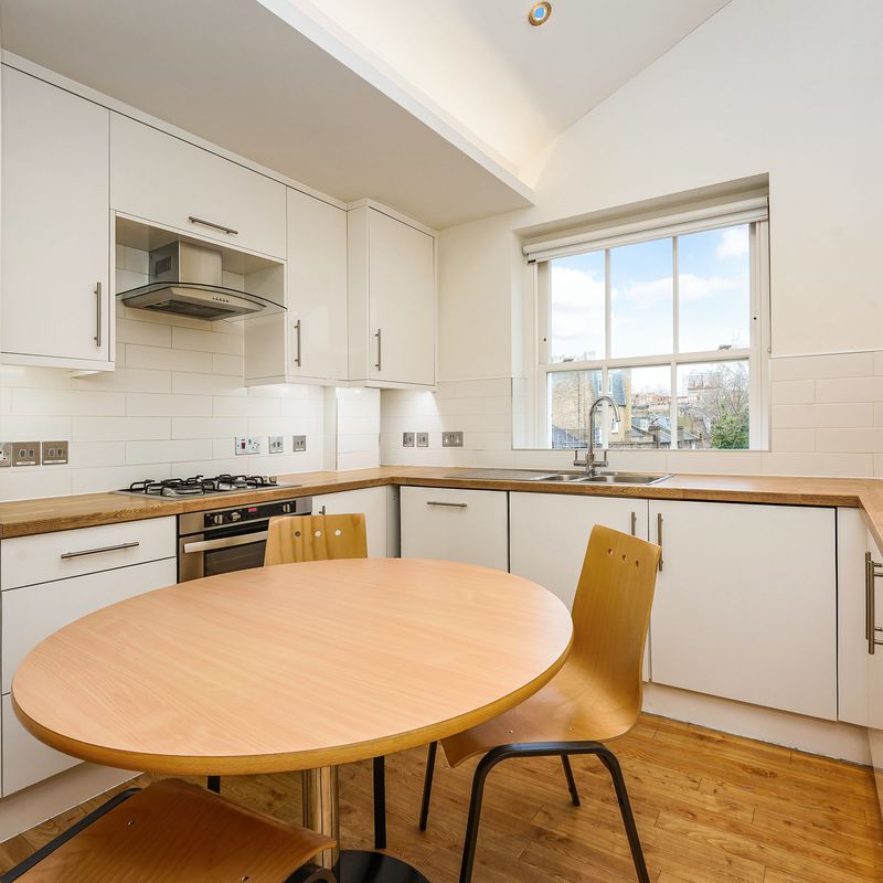 property to let in Fulham Road, SW3 - £264 pw Brompton