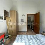 Rent 1 bedroom apartment of 30 m² in Florence
