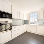 Rent 3 bedroom apartment of 156 m² in London