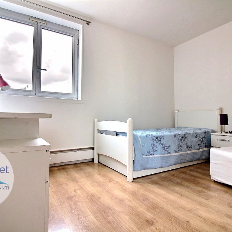 Appartement 1 pièce de 11.39 m² à louer à VILLEJUIF (94800).