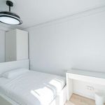 Rent a room of 260 m² in Náquera