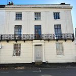 Rent 7 bedroom house in Leamington Spa