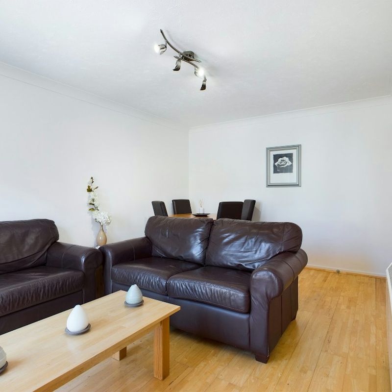 Flat to rent on Monmouth House Maritime Quarter,  Swansea,  SA1, United kingdom