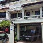 Rent 4 bedroom house of 160 m² in Makkasan