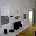Rent 1 bedroom apartment of 46 m² in Düsseldorf