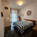 Affitto 4 camera appartamento di 90 m² in Moneglia