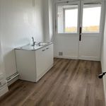 Rent 3 bedroom apartment of 570 m² in Neufchâtel-en-Bray