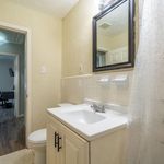 Rent 1 bedroom apartment in Houston