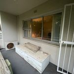 Rent 2 bedroom apartment of 81 m² in Cape Town