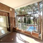 Rent 5 bedroom apartment of 130 m² in Roma