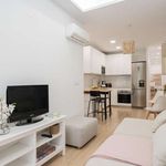 Alquilo 2 dormitorio apartamento de 58 m² en Madrid