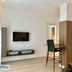 Affitto 2 camera appartamento di 51 m² in Milano