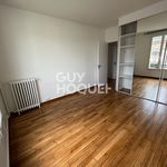 Rent 2 bedroom apartment of 55 m² in PERRET
