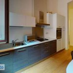 Affitto 4 camera appartamento di 78 m² in Bologna