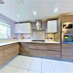 Rent 5 bedroom house in Chigwell