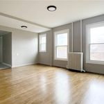 Rent 3 bedroom apartment of 900 m² in Newburgh