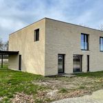 Huur 3 slaapkamer huis van 451 m² in Houthalen-Helchteren