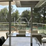 Rent 3 bedroom house of 365 m² in Marbella