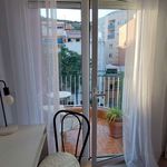 Rent a room of 66 m² in Barcelona