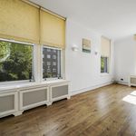 Rent 2 bedroom apartment of 63 m² in London